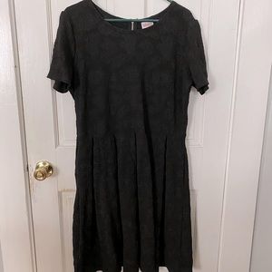 Lularoe Amelia Dress with Pockets black roses 3x